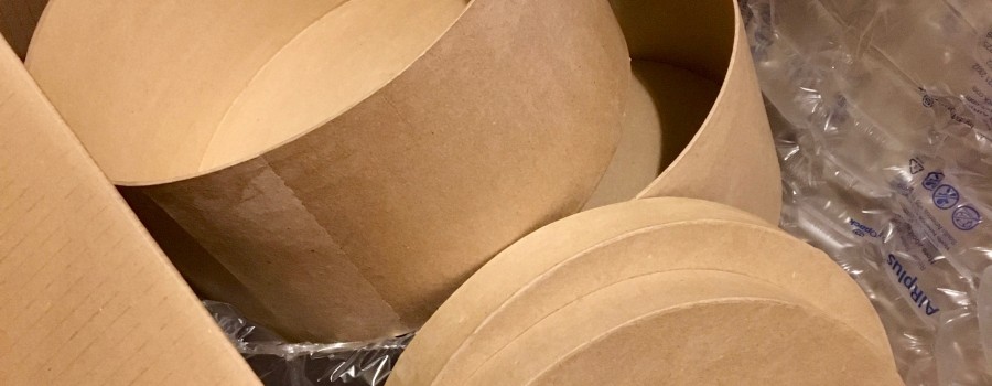 Les boites à sacs viennent d'arriver, 27 décembre 2018
